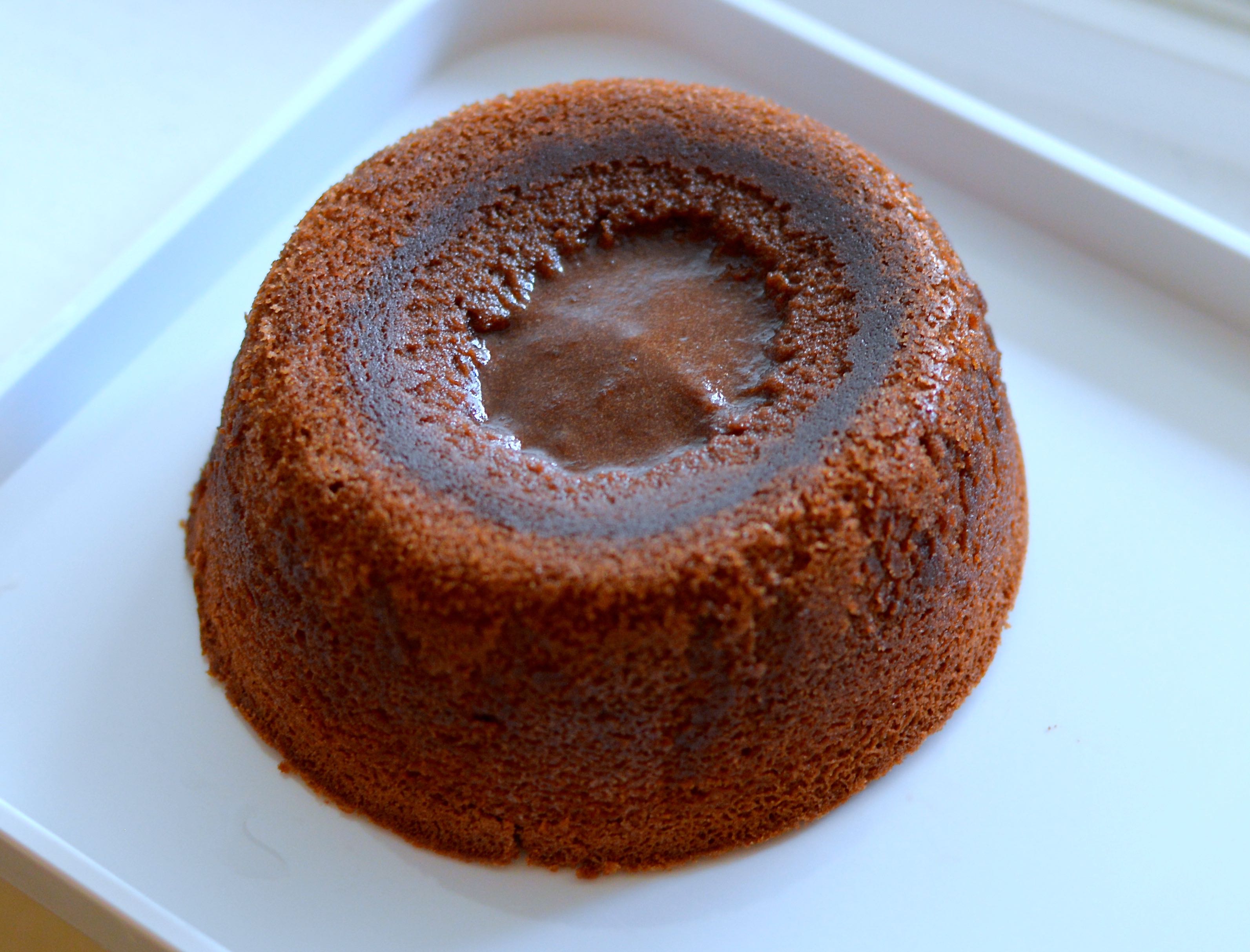 molten-chocolate-lava-cake5